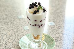 Blueberry yogurt